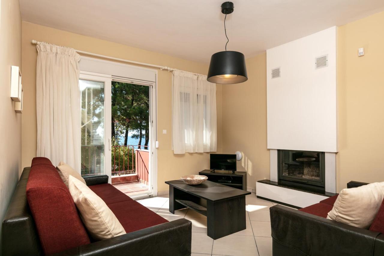 Villa PineReef Blue Skala Rachoni  Exterior foto