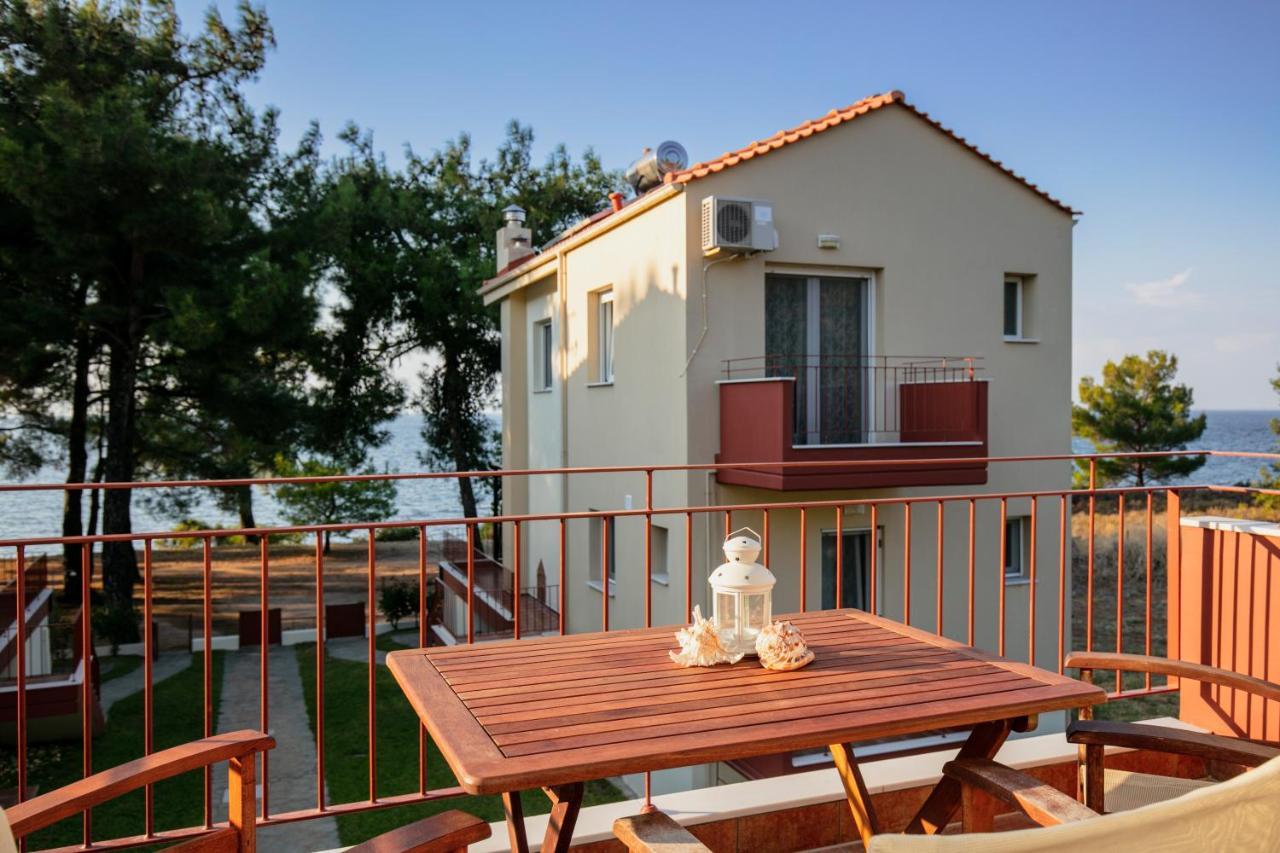 Villa PineReef Blue Skala Rachoni  Exterior foto